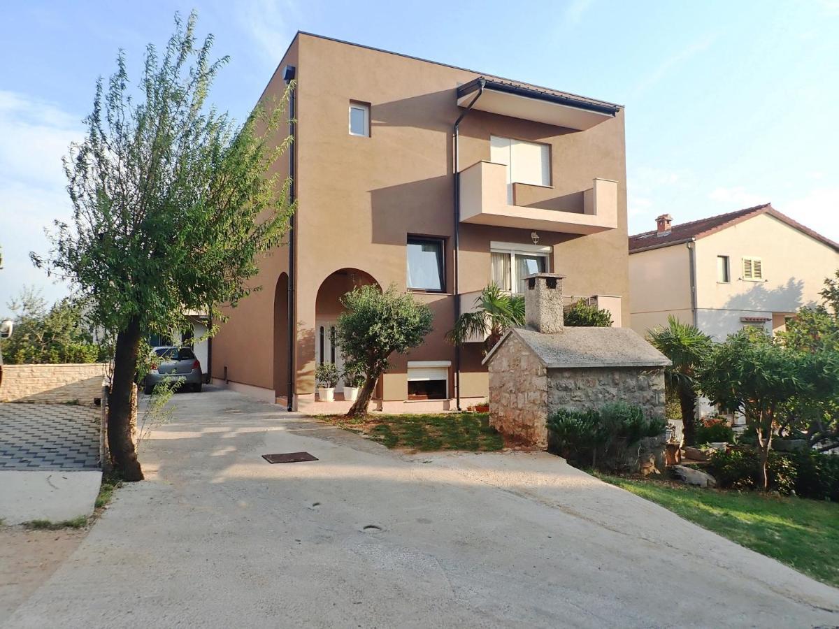 Apartments Troselj Starigrad Paklenica Buitenkant foto